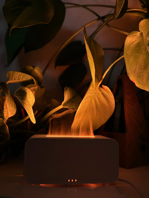 FlameMist – Aromatic Air Humidifier with Flame LED Light